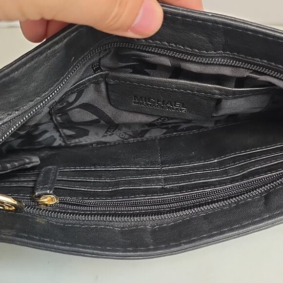MICHAEL KORS BLACK LEATHER WEBSTER WRISTLET BAG - No Strap - Picture 6 of 14